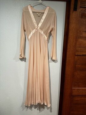 Vintage Victoria's Secret Gold Label 100% Silk Dressing Gown